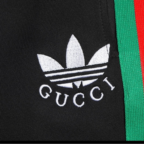 TRACKSUIT - NEW - SZ M โฅ๏ธ๐ - Picture 13 of 16